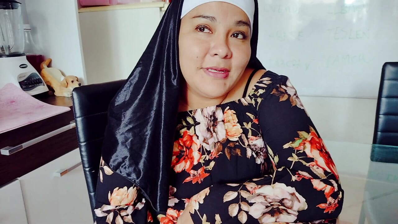 الراهبة المنحرفة الفصل 1 اللقاء