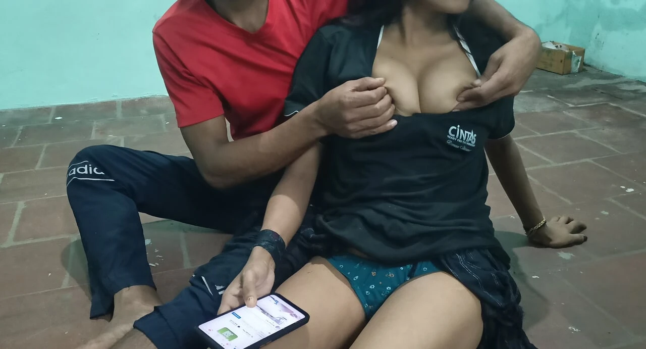शाजेदा भाभी ने हॉट सेक्स किया - घर का बना हिंदी वीडियो