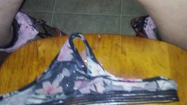 Sissy jerking off on to the nabors pair of panties