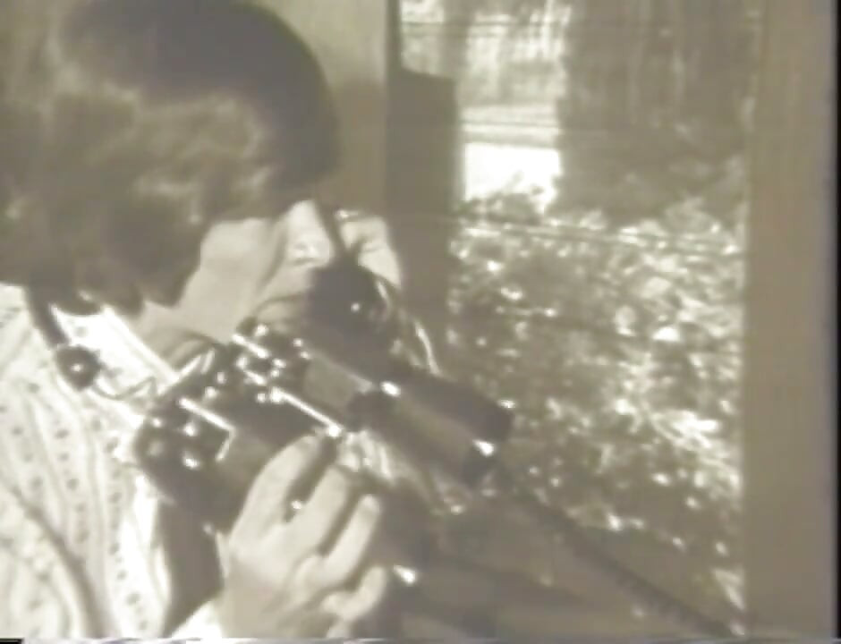 Niesamowita scena seksu w stylu vintage z paskudną blondynką