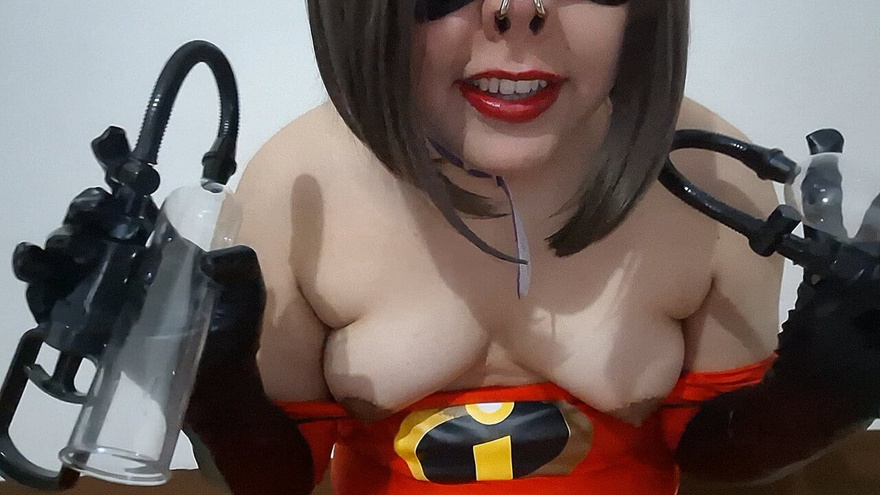 Cute Trans Elastic Mommy Tit Slap and Lactating after Pumping her Tits with Vacuum Milking Machine