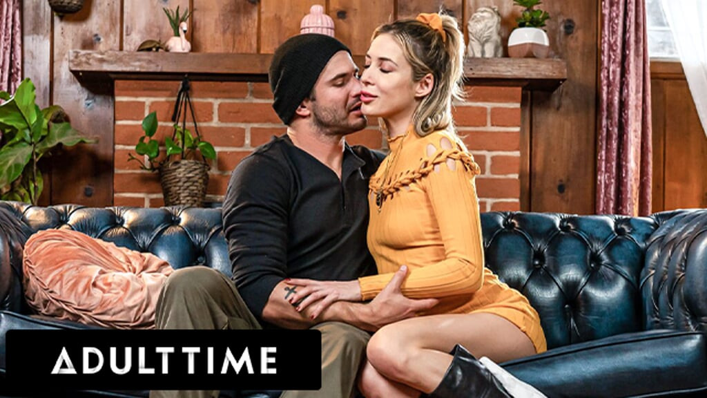 ADULT TIME - aiden ashleys heißes date bittet um erlaubnis, bevor sie ihre muschi mehrmals bohrt!