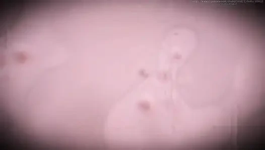 B032 seorang pria diciut oleh dua wanita cantik dan digunakan sebagai dildo dan piston. Pria ini ditelan sampai dicrot di dalam