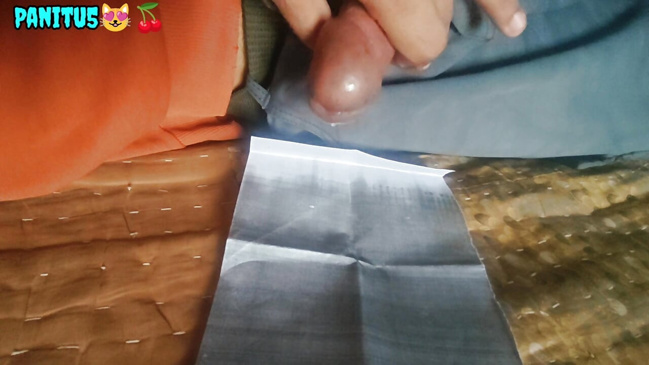 18 years girlfriend called me and left water in her ass of my land.