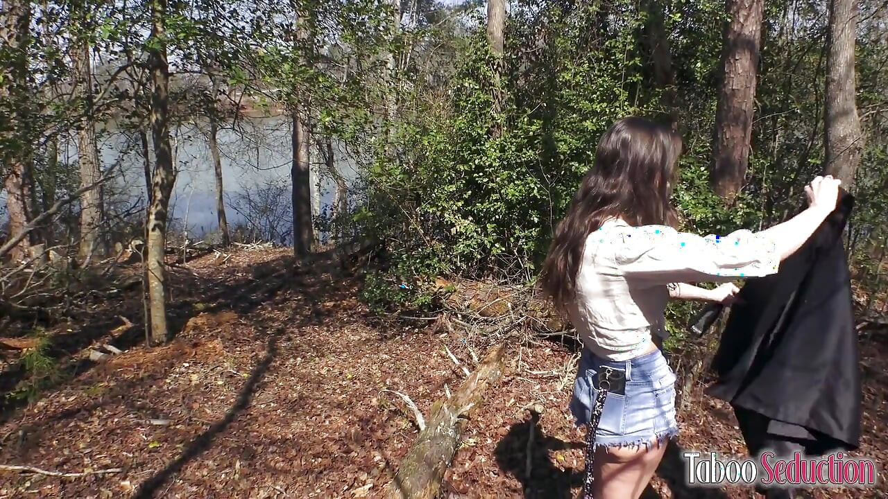 Going on an Outdoor Hike for a Secret Fuck with My Sexy Stepmom - Amiee Cambridge