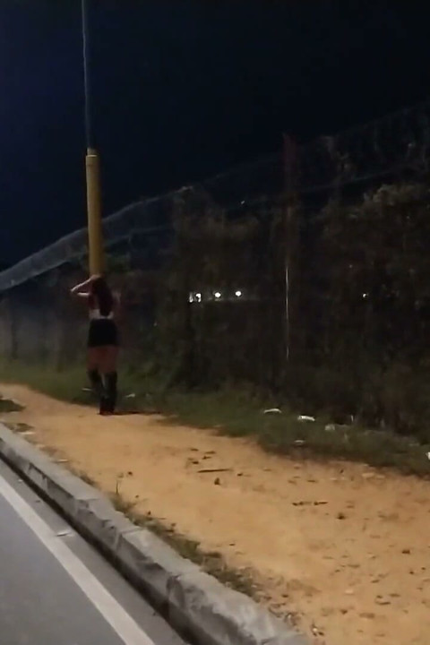 Sétálok az utcán, hogy fogjak egy cukrot