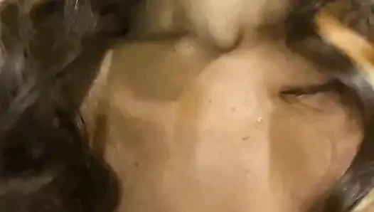 Aku tidak berpikir aku seharusnya menyukai ini banyak tapi di sinilah kita