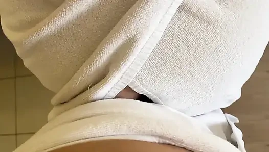 Meine stiefmutter gab sich mir in einem hotelzimmer