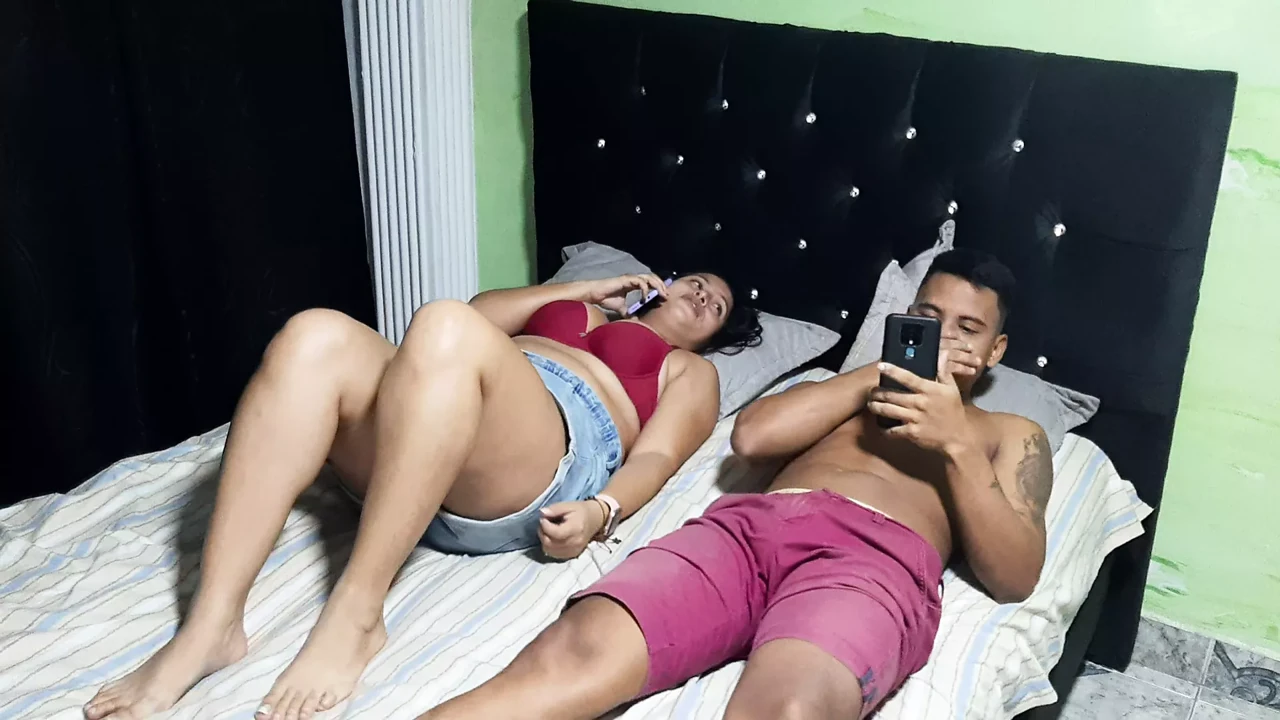 Melany argues with her boyfriend and takes it out by fucking me