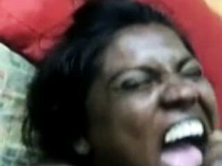 Madurai sexy callgirl zerżnięta z tamilskim dźwiękiem (część: 2)