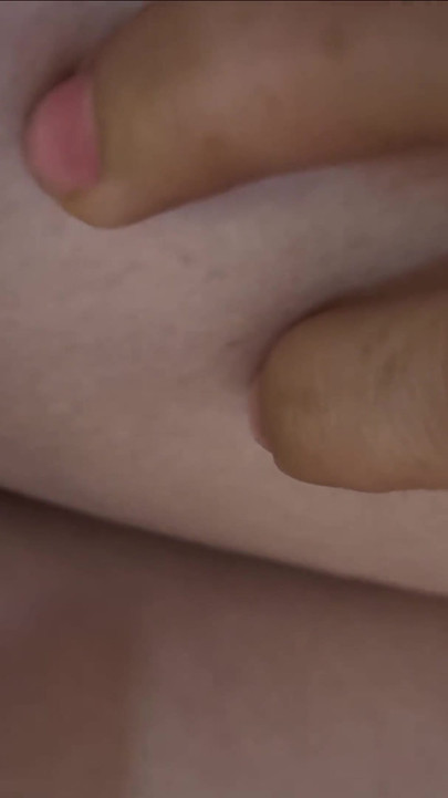 Arabischer Cuckold-ehemann Beobachtet Seine Frau Mit Seinem Besten Freund