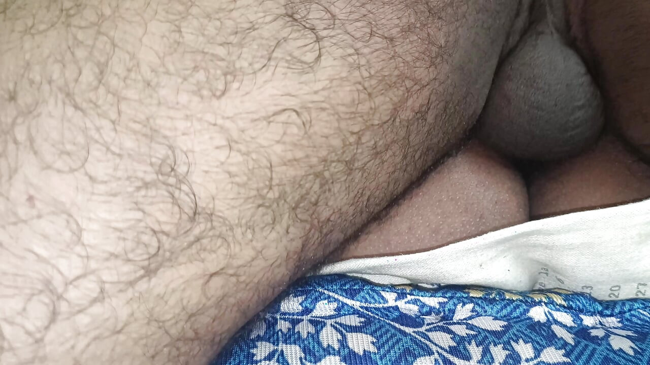 Foda profunda com a esposa meia-irmã