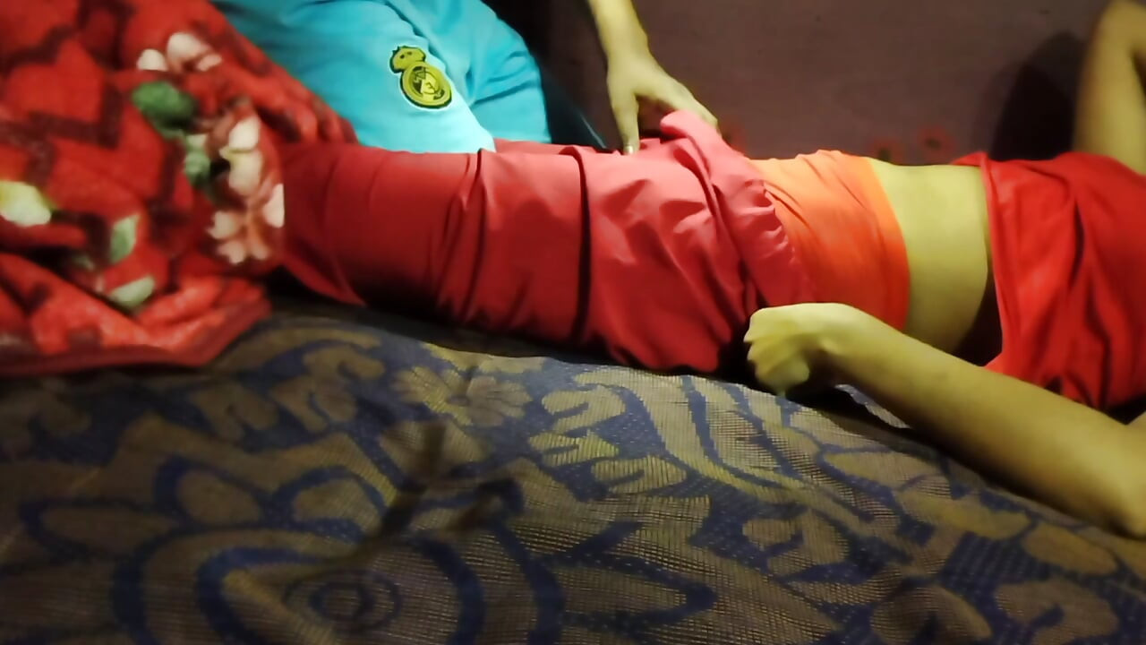 Fingers are being inserted into the vagina of a sister-in-law in Kolkata and she is being pushed very hard and she is screaming like a sex worker.