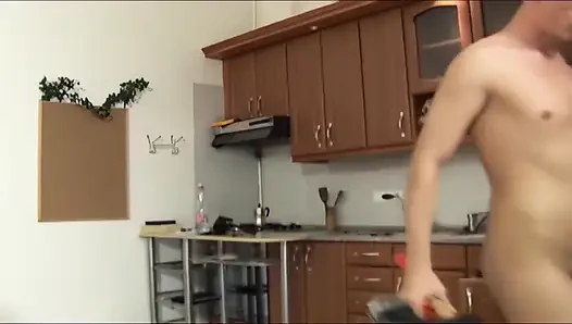 Çok geniş bir kedi