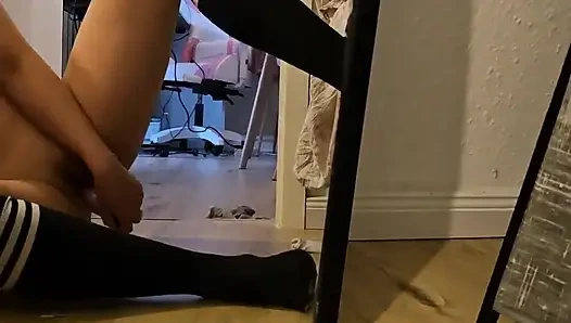 Can You Keep a Secret? Close-up Solo Session