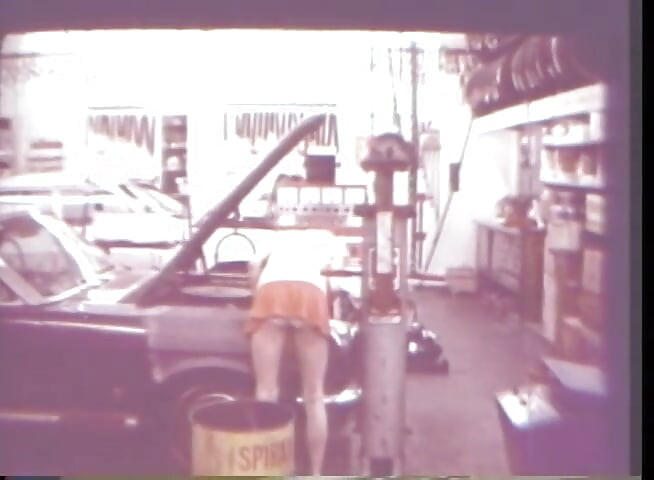 Vintage sex in the car