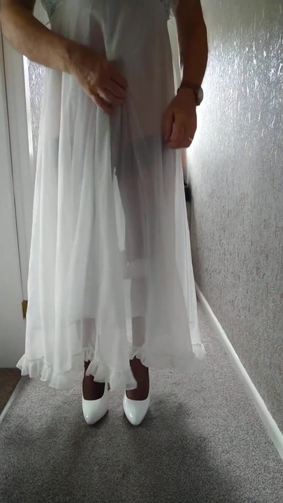 Jaw-dropping moment from "Just a little bit of fun in my favourite nightgown"