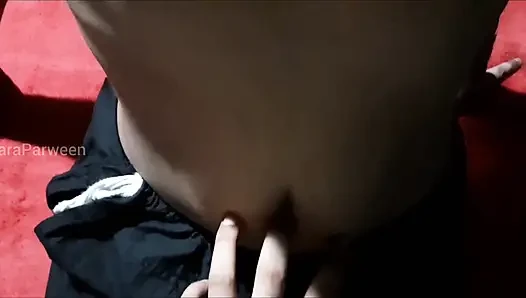 Aku ngentot adik tiriku di lantai umum malam-malam