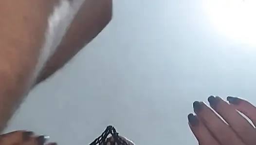 Boşalana kadar kölemin ağzını sikiyorum