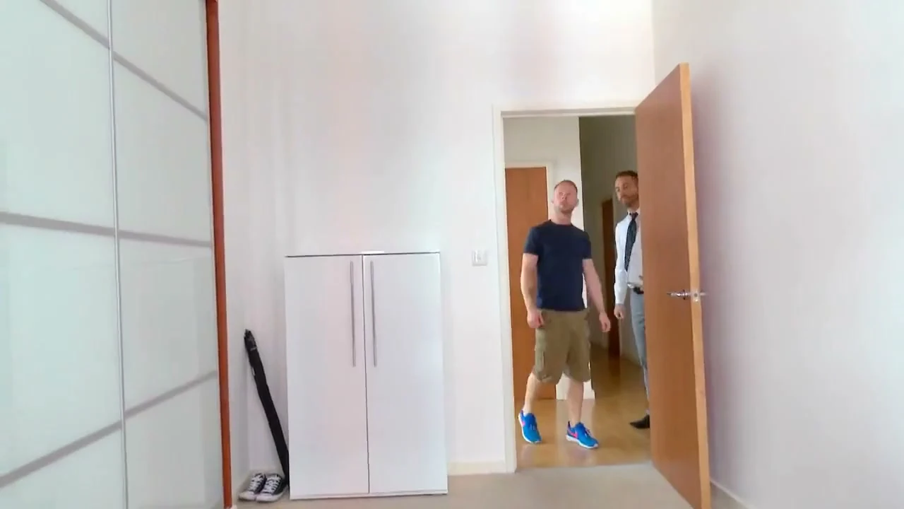Logan Moore & Andro Maas,UK Naked Men