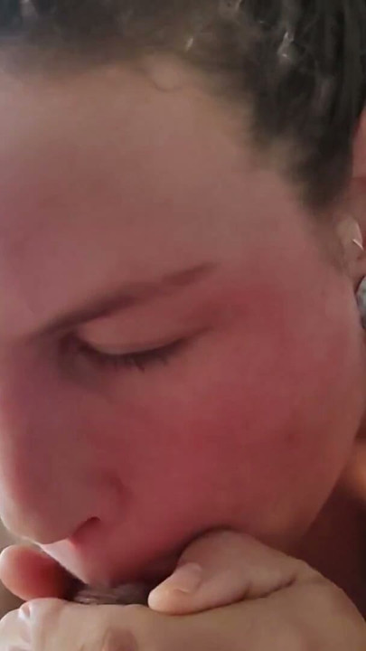 My wife love to be a slut in cam - Part 2: pussy eating and worshipping blowjob | Clip 2