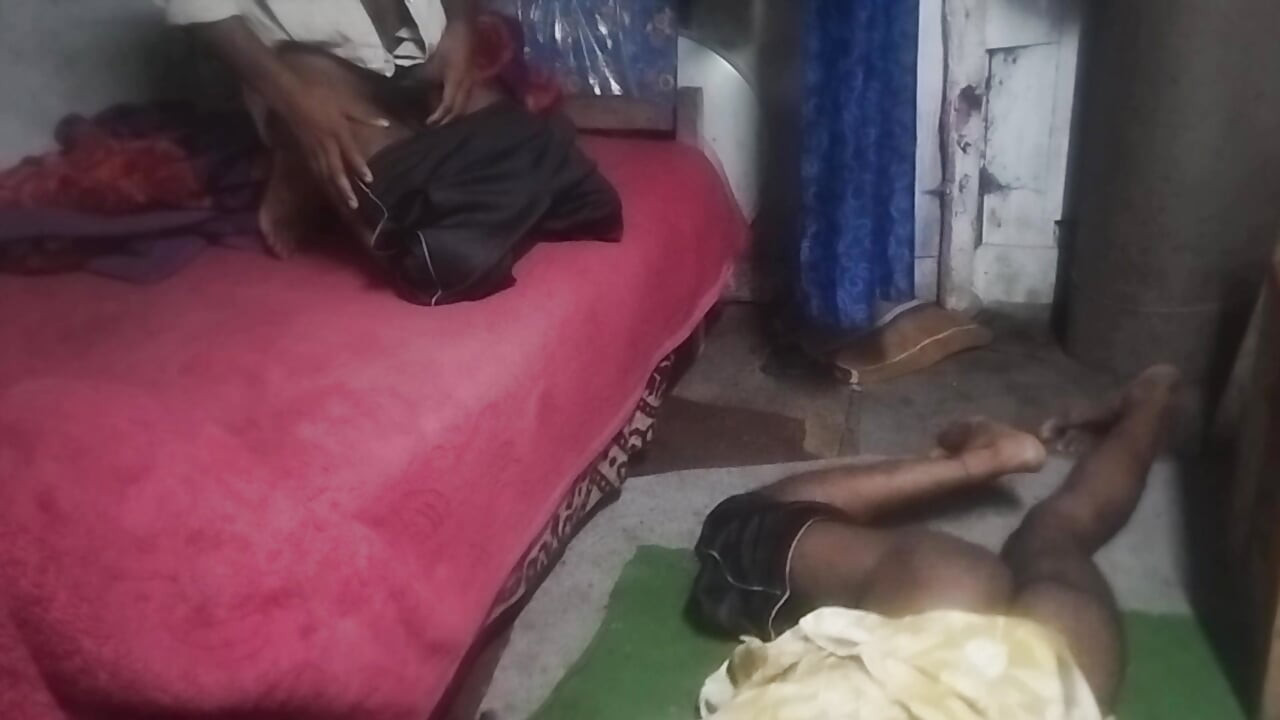 Bangladeshi gay boy focking hole shemale girl