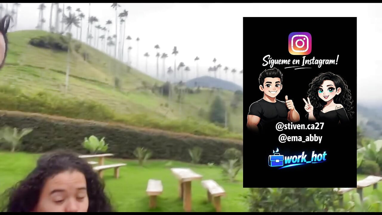 I invited her to a park and I pay with her pussy