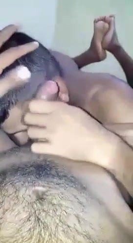 Sri Lanka schwuler Blowjob
