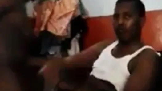 Сомалийское порно в любительском видео
