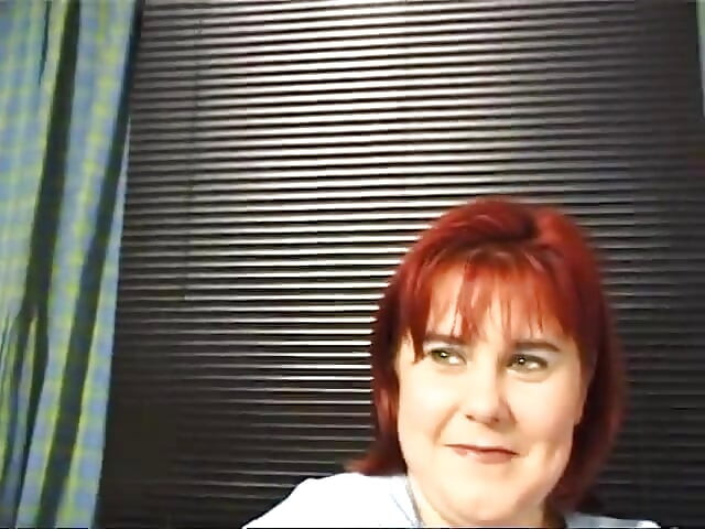 Руда мастурбує бананом