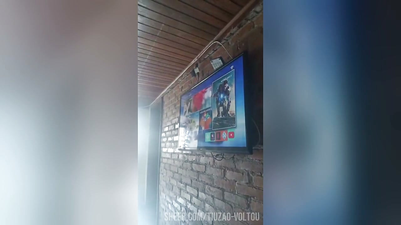 BRUNETA ÎNGHITE TOTUL