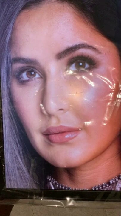 Katrina Kaif, hommage au sperme