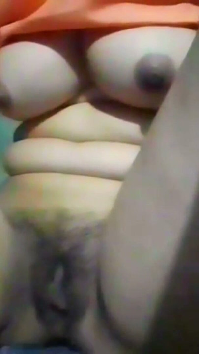 Hot sexy bhabhi's hot pussy mast young rasheeli pussy is still kuar | Clip 1