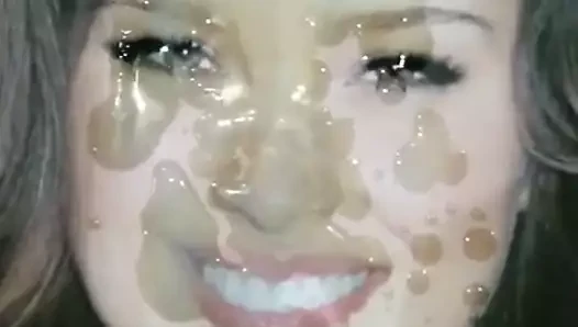 petra nemcova'ya saygı duruşu