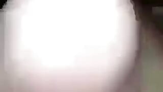 Tvrd kurac dobiva drkanje