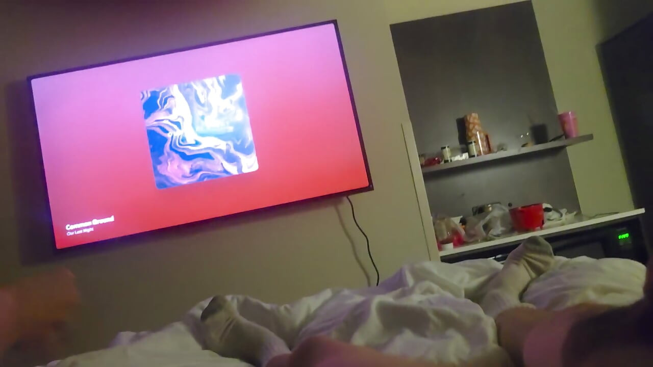 Kitty kommt für schwanz