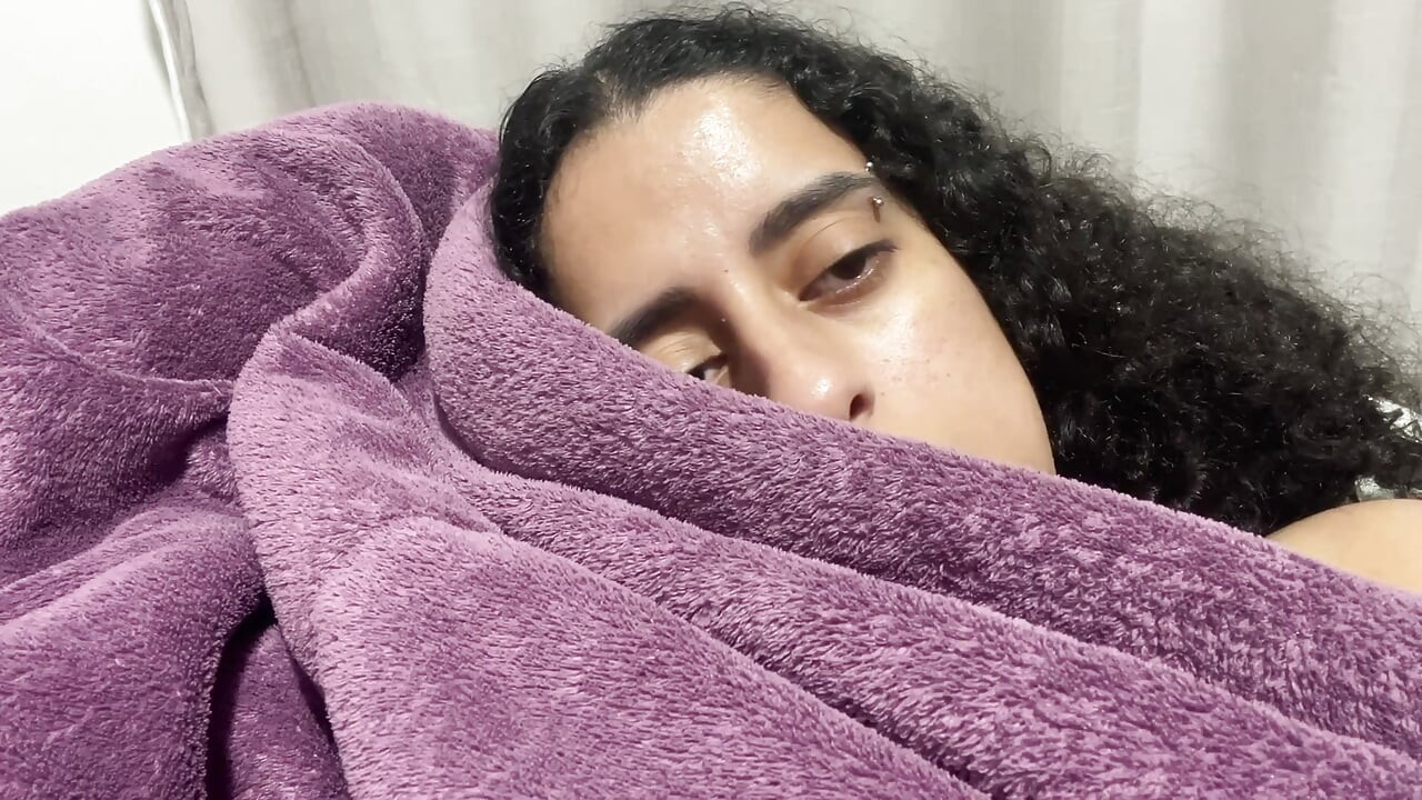 Hairy pussy Under blankets