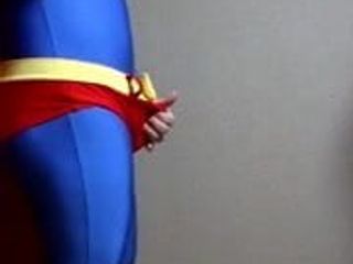 Superman menyentak