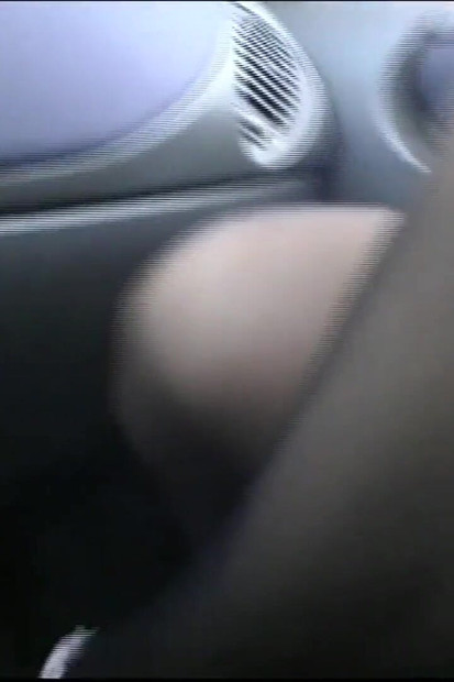 A la zoccola menyukainya dalam tiga