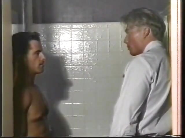 Two horny hunks with amazing bodies fuck in the shower