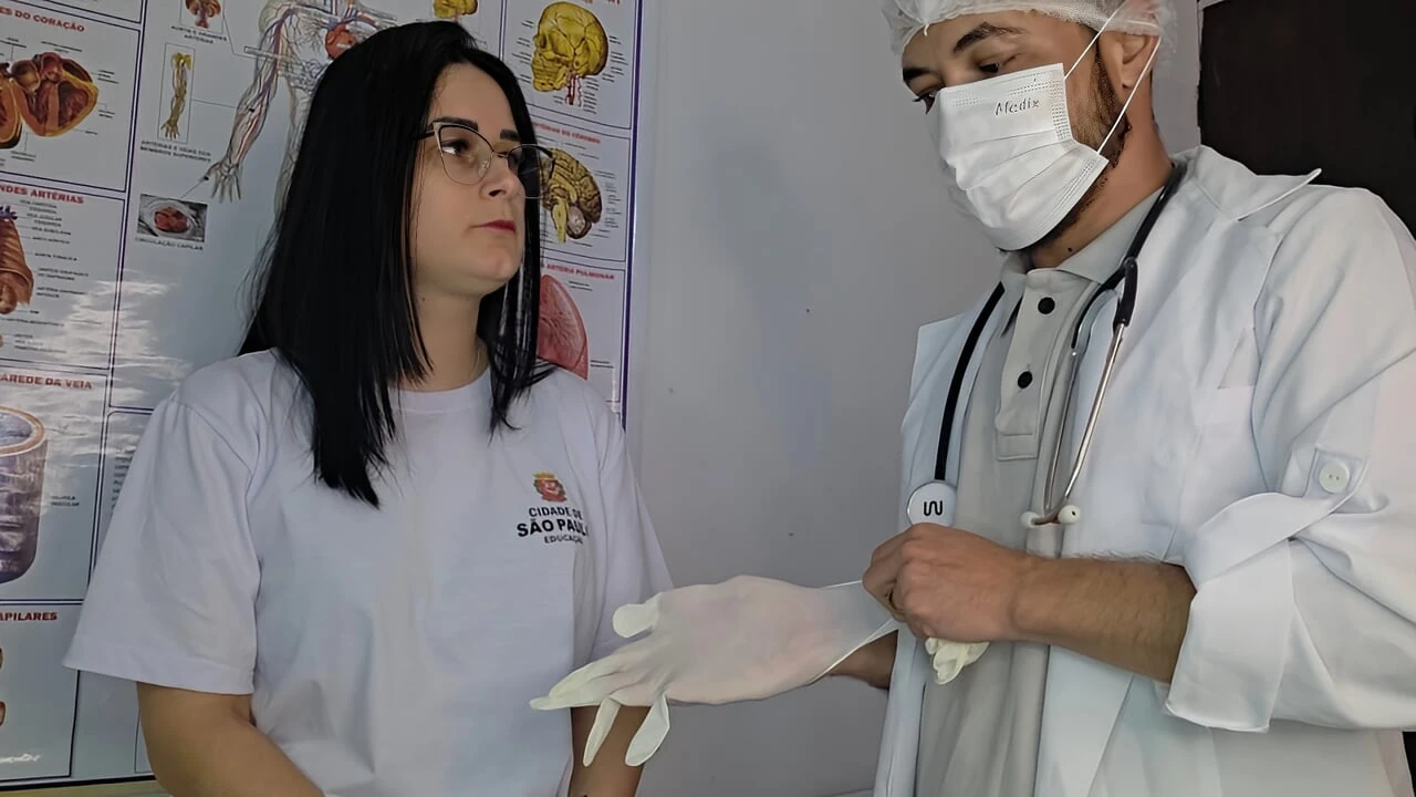 Student Booked Her First Gynecologist Appointment… And Never Imagined This