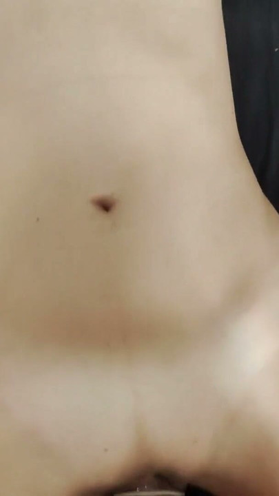 튜토리얼과 정액을 사용하는 여성 콘돔 | 클립 1