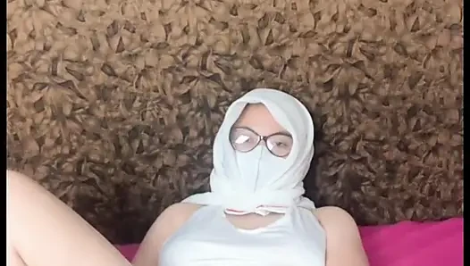 Weibliche kostüm-krankenschwester sexy masturbiert, formen