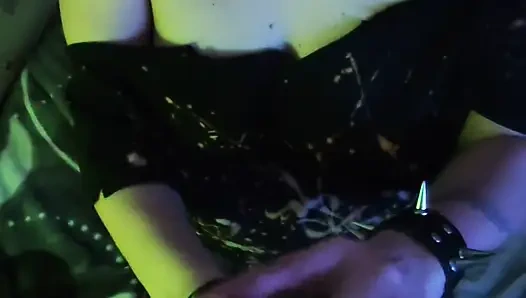 A dominant and perverse handjob and blowjob, he cums on his mistress's tits! Cumshot on big tits!