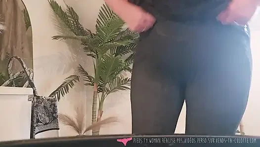 Vends-ta-culotte - dominatrix seni hüsrana uğratmak istiyor ve sonunda önünüzde amına dildo sokuyor