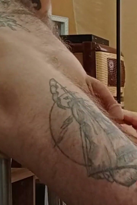 Sucks and Jerks off a Dick and Then I Fill Her Pussy with Cum and Fisting