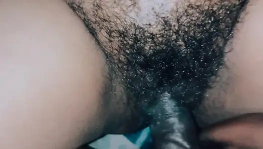 Мой друг с большим черным членом и моя жена трахаются в гостиничном номере!