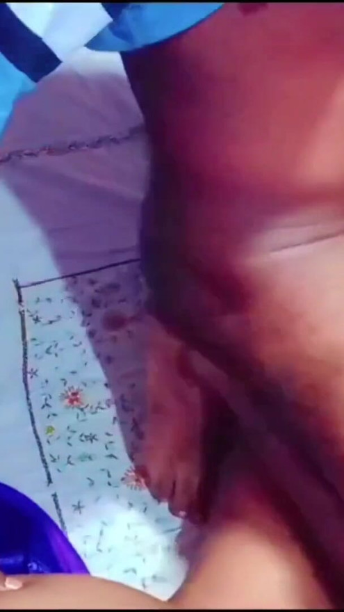 The new virgin girl was fucked hard by her stepuncle and the water was drained from the pussy | Clip 1