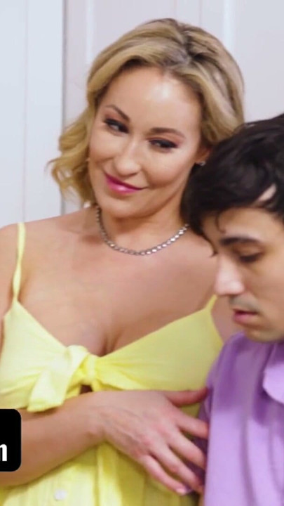 Swappz - Experienced MILFs Teach Stepsons About Picking Up Chicks & Fucking Your Own Stepmom | Clip 1