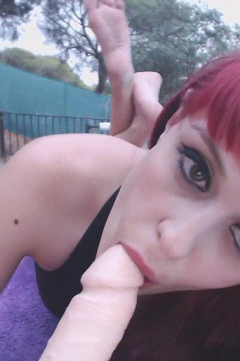 Blowjob in a Pool. POV
